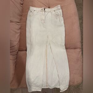 Lioness maxi jean skirt with slit XS, never worn